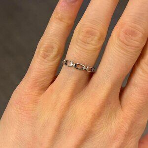 The Wrenlee Chunky dainty braided chain link ring stainless steel silver